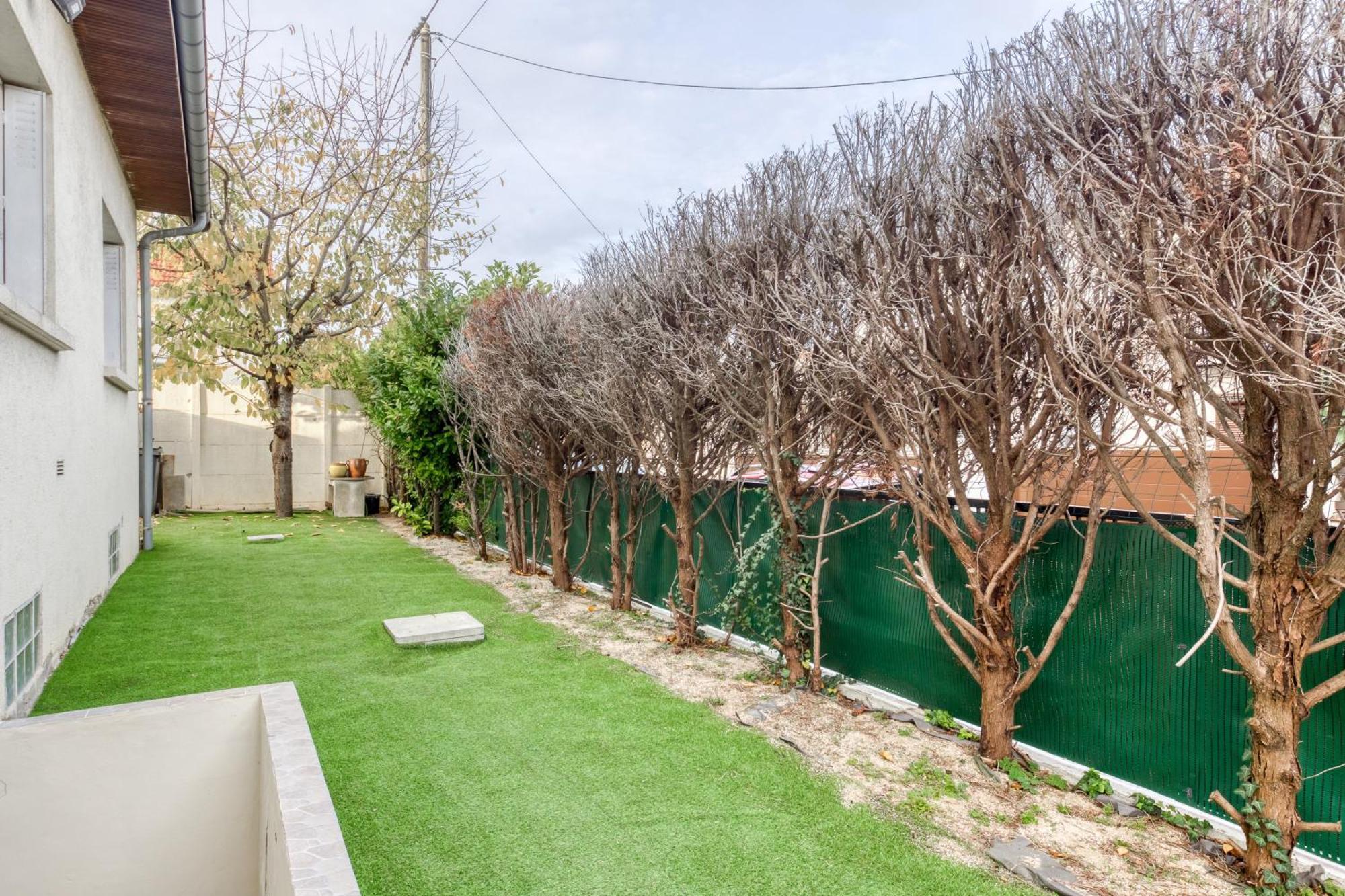 Studio Cosy - 35M2 - Paris -Disneyland - Rer A Noisy-le-Grand ภายนอก รูปภาพ